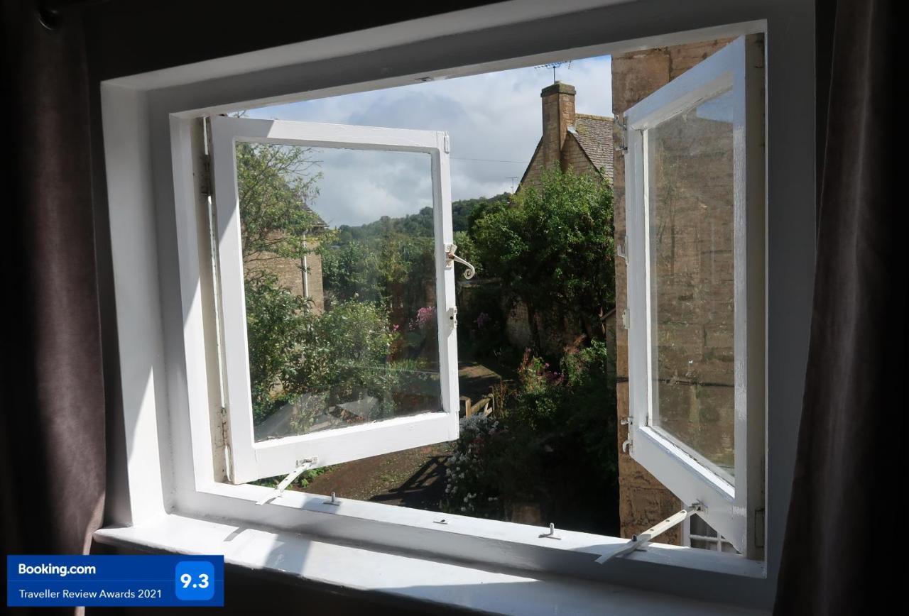 Peaceful Cottage In Heart Of Winchcombe Exterior foto