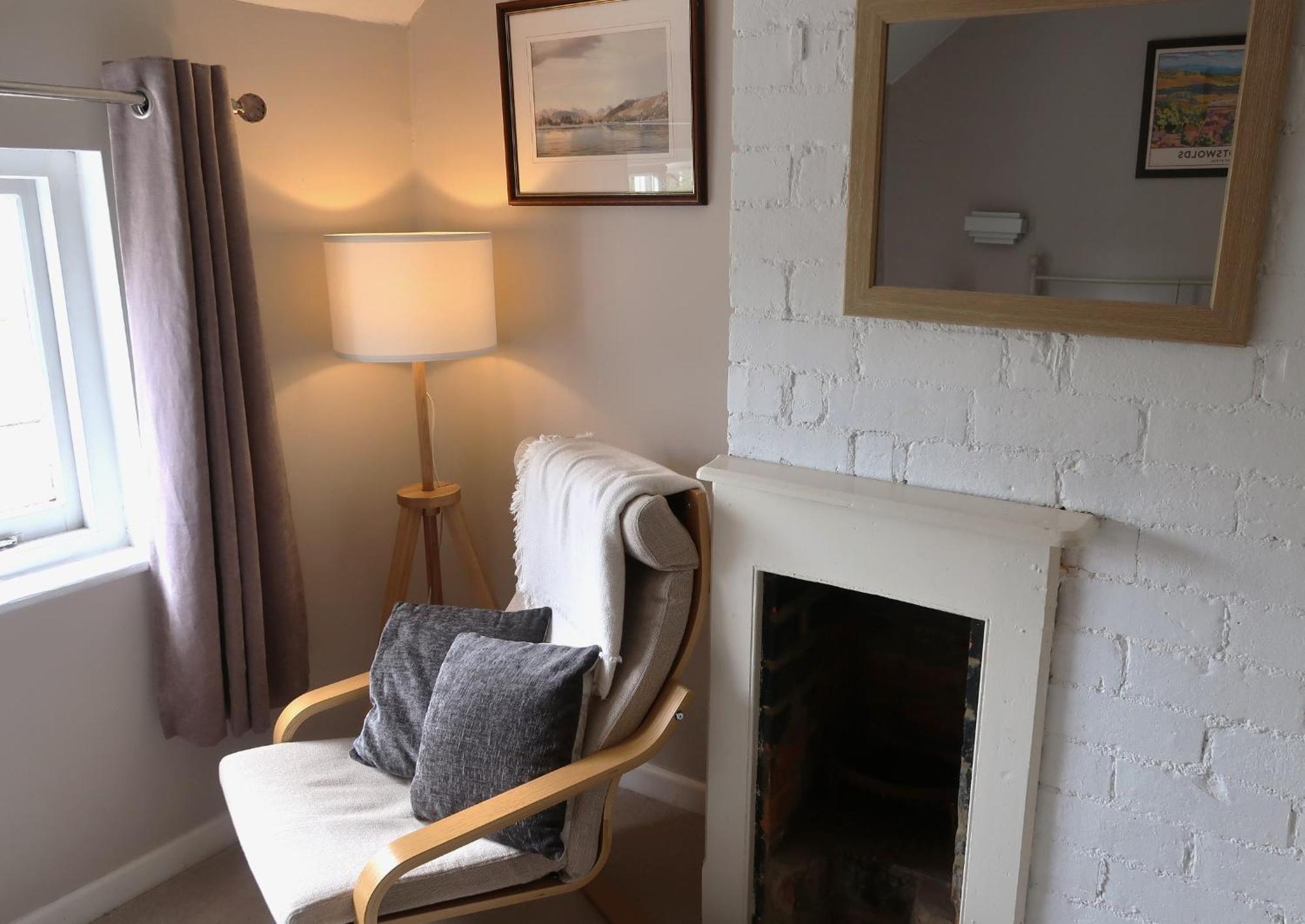 Peaceful Cottage In Heart Of Winchcombe Exterior foto